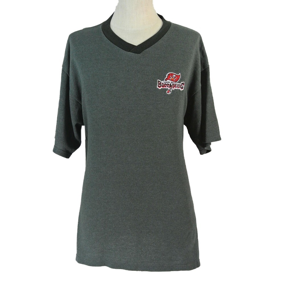 Lee Sport Shirt Mens XL Gray Tampa Bay Buccaneers V-Neck Ribbed Jersey Style